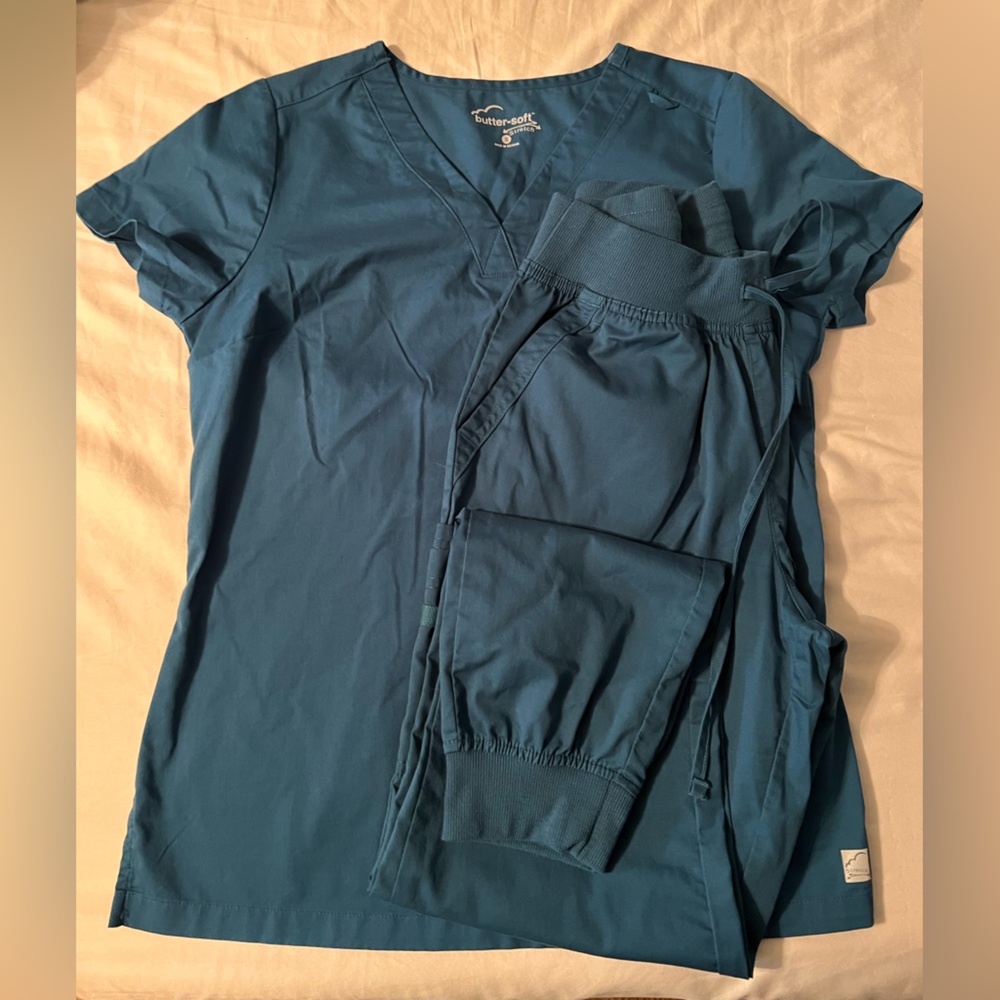 Uniform Advantage Butter Soft Scrub Set: Caribbean Blue